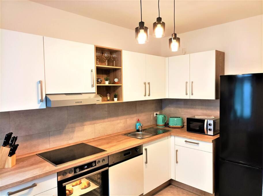 Modernes Apartment Mit Balkon Magdeburg Kültér fotó